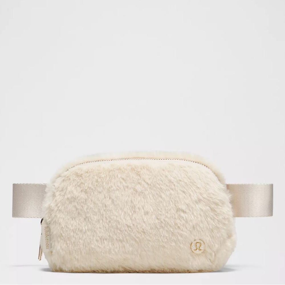Lululemon Everywhere Belt Bag 1L (Fleece)